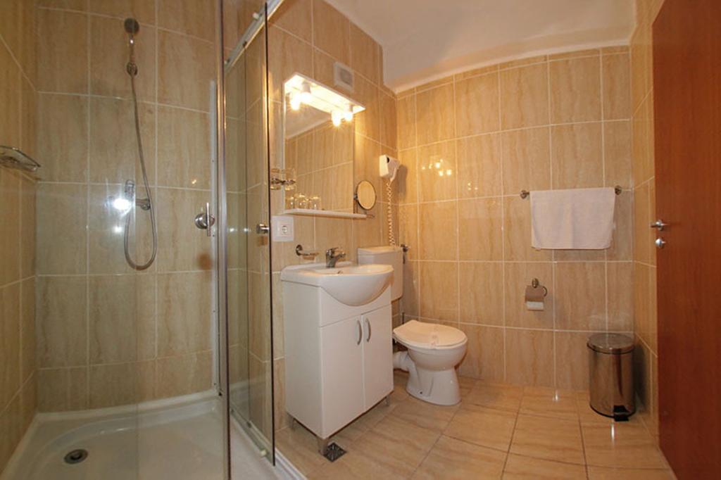 Hotel International Baile Herculane Băile Herculane Room photo